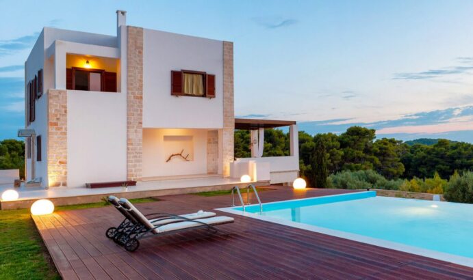 Elegant 5-Bedroom Private House in Zurich