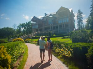 Comfortable farme house Rent for Short & Long….